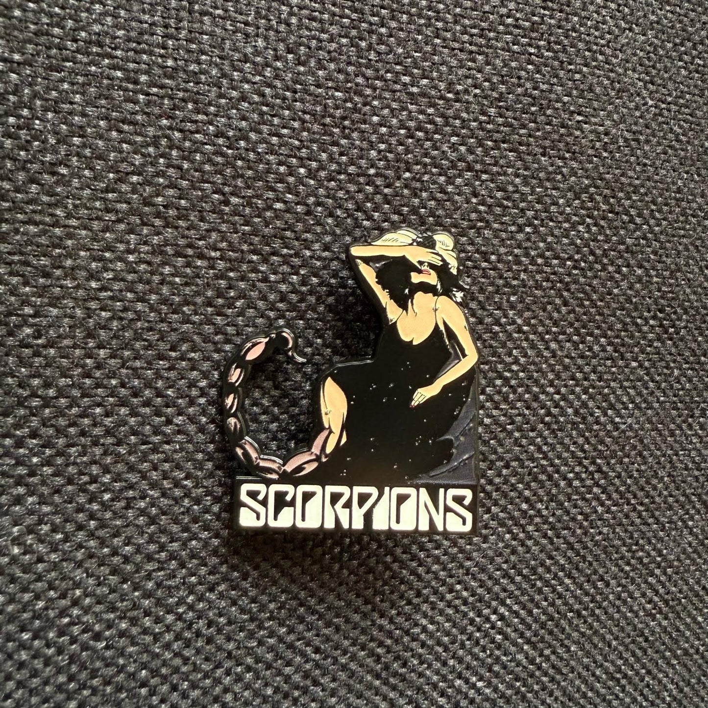 Scorpions - Savage Amusement - Pin