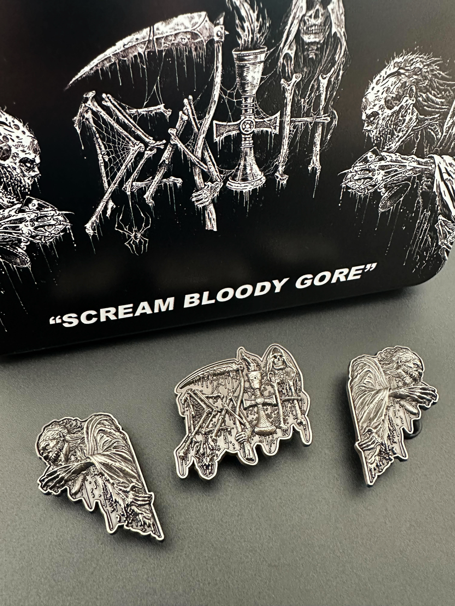Death - Scream Bloody Gore x Riddickart 38th Anniversary - Tin Box Pin Set (Limited Edition)
