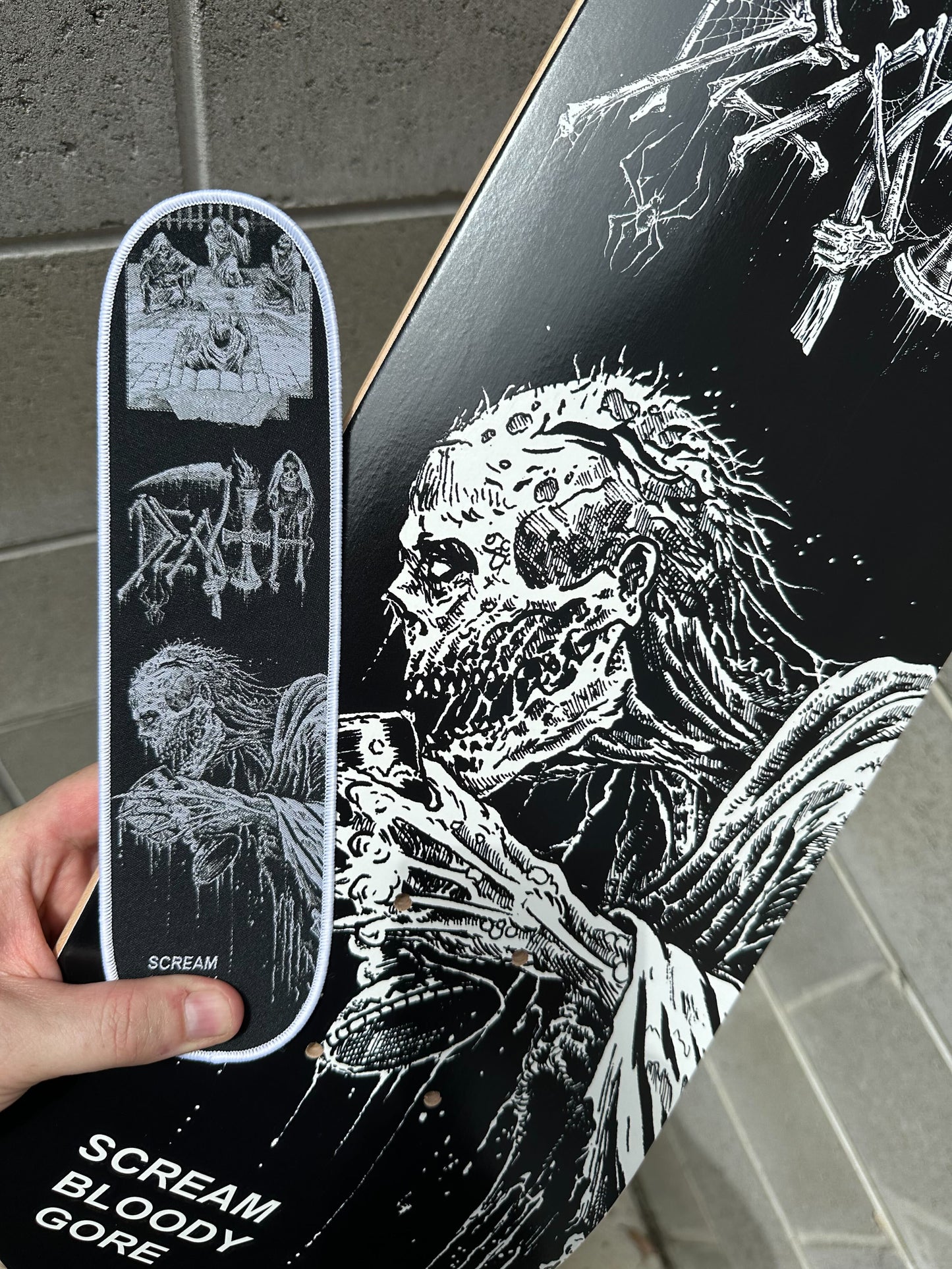 Death - Scream Bloody Gore - Riddick Zombie - Skateboard
