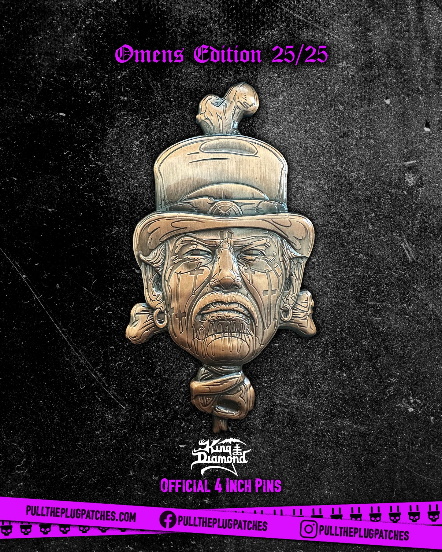 King Diamond - King Diamond - Deluxe Pin in Tin Box (4 Inch Pin)